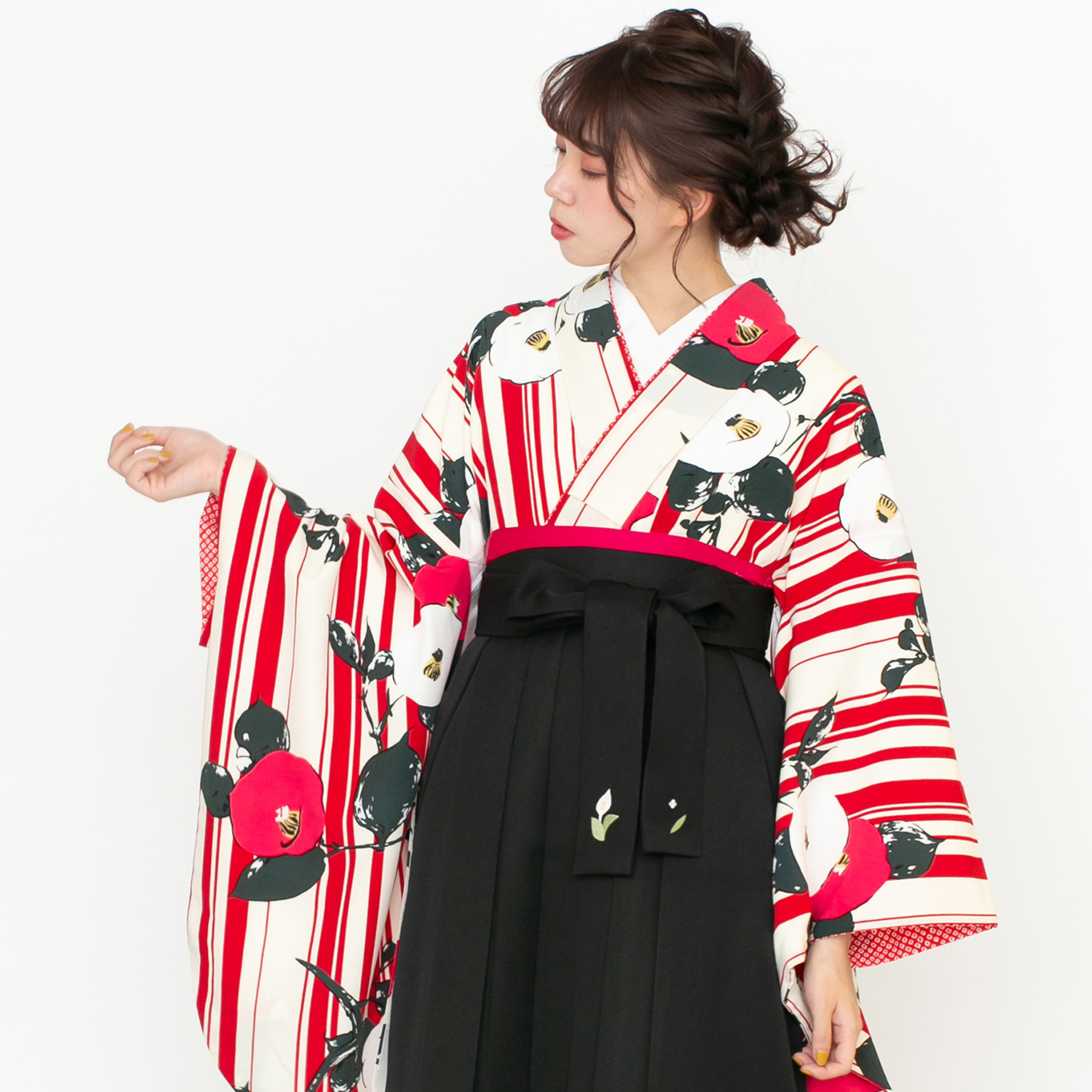 椿・ストライプ/赤【九重】（袴：2way袴／黒） | 【公式】モダン