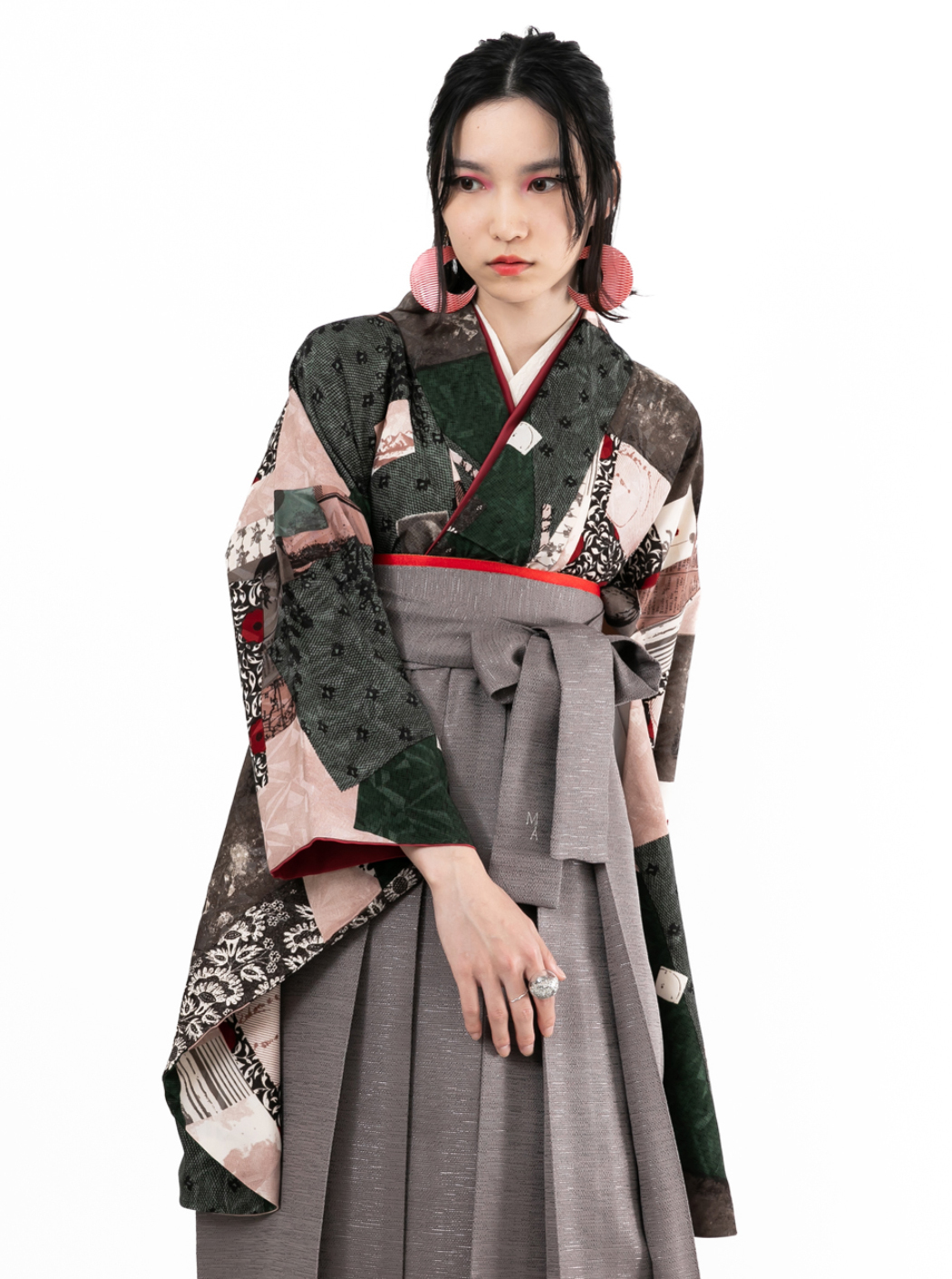 女子袴　 ダークグリーンぼかしL　ユーズド美品　 訳あり特価 女子袴 ダークグリーンぼかしL ユーズド美品 訳あり特価 袴 単品 卒業