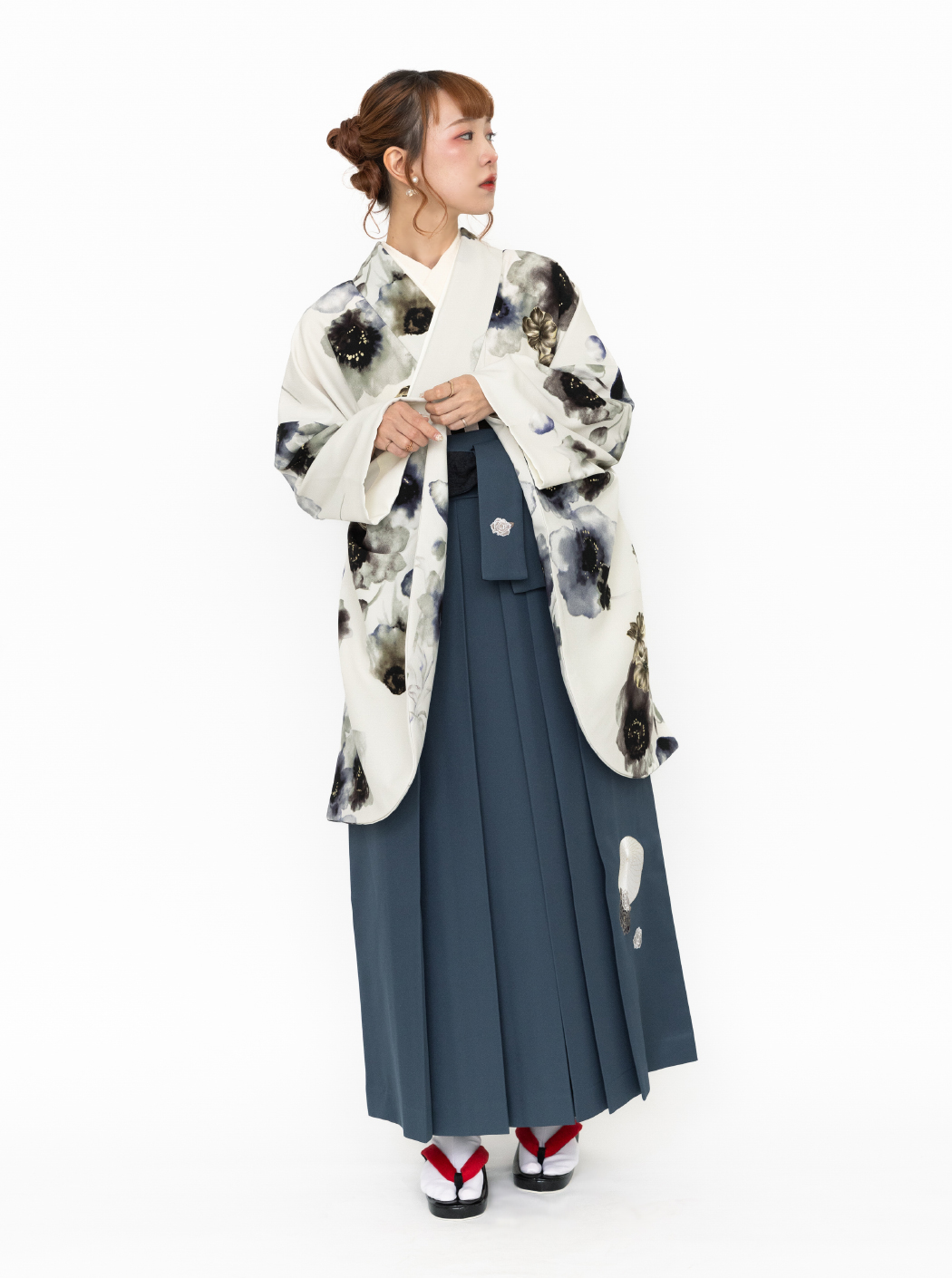 アネモネ/青花【JAPAN STYLE×中村里砂】（袴：鞠 刺繍/ブルーグレー