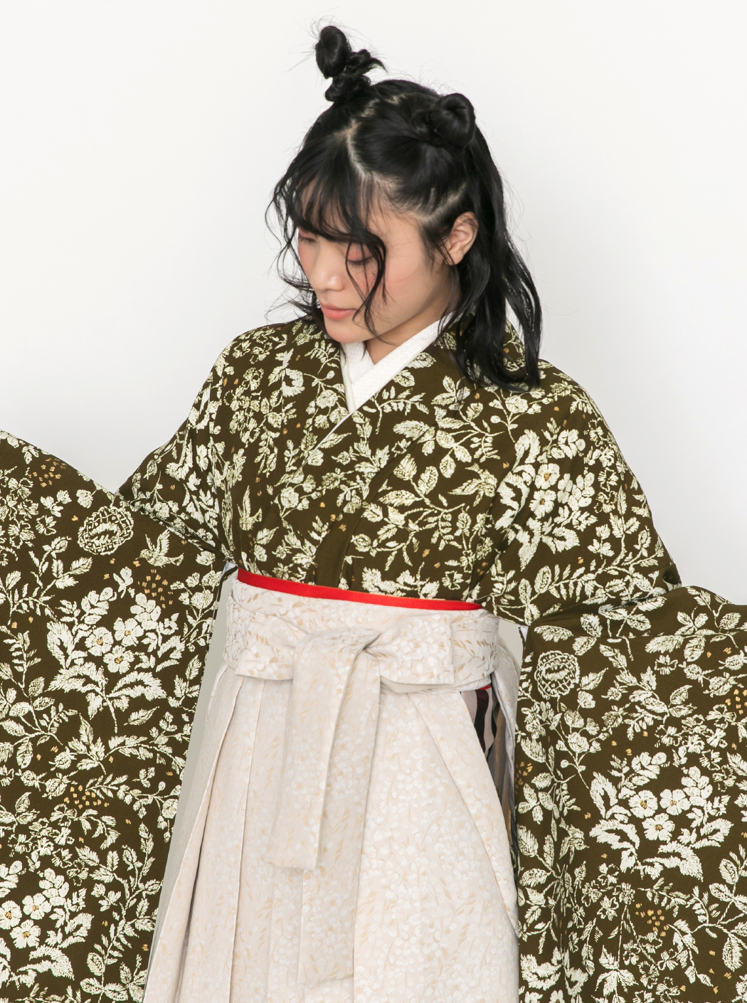 mm.♡プロフ必読♡羽織袴 更紗 / オリーブ【Kami Shibai-story of-】（袴：小花／ベージュ