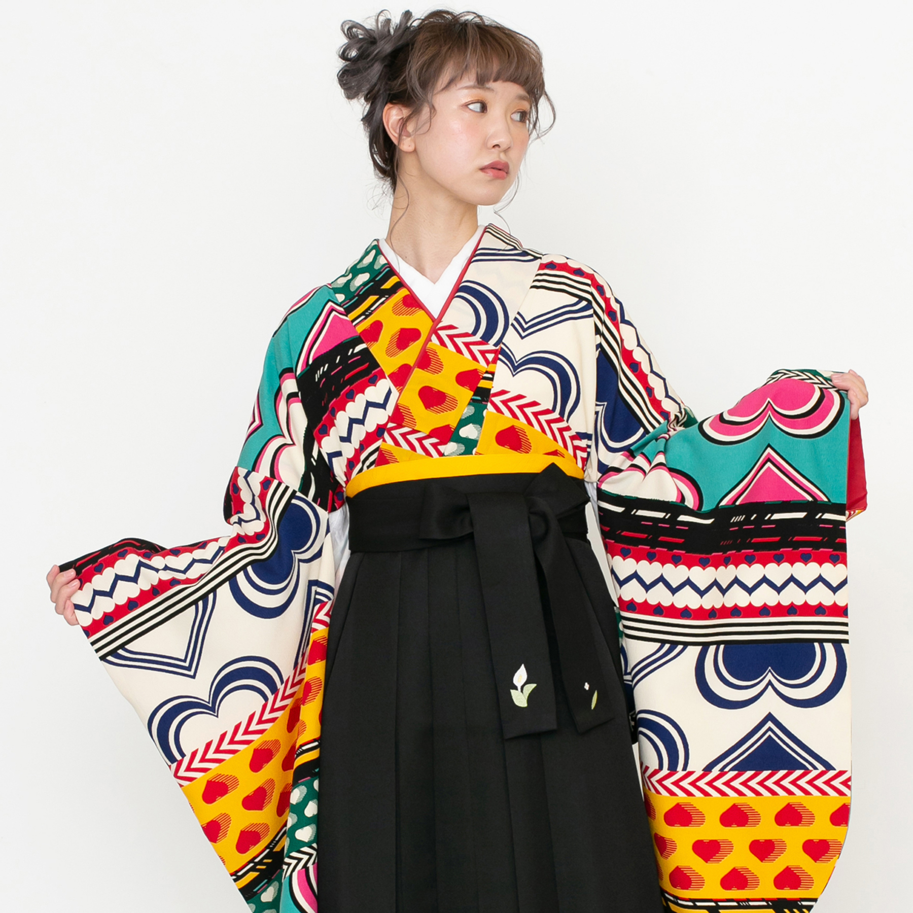 ハート／カラフル（袴：2way袴／黒） | 【公式】モダンアンテナの卒業